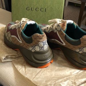 Gucci sneakers